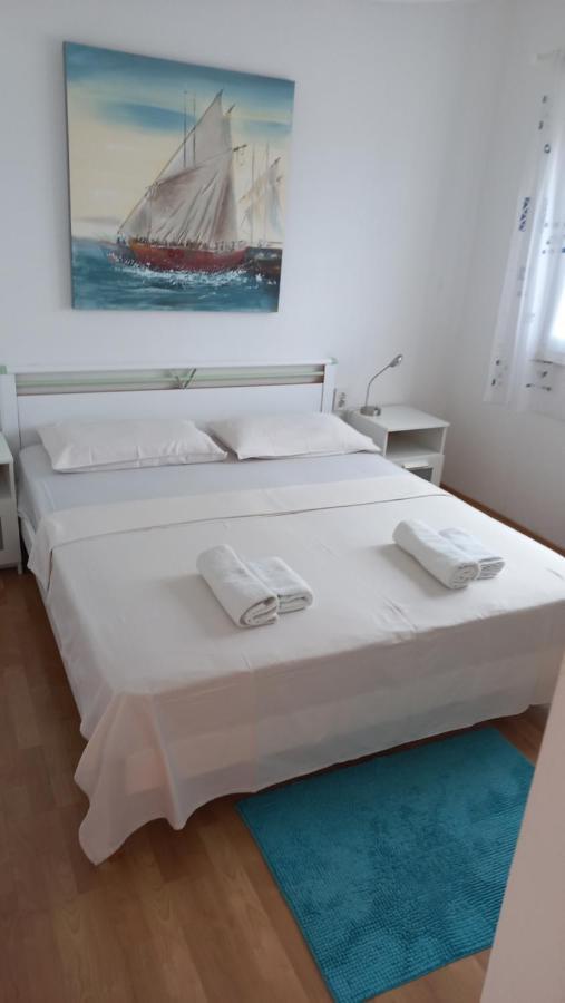 Apartments Milicevic Rogoznica  Extérieur photo